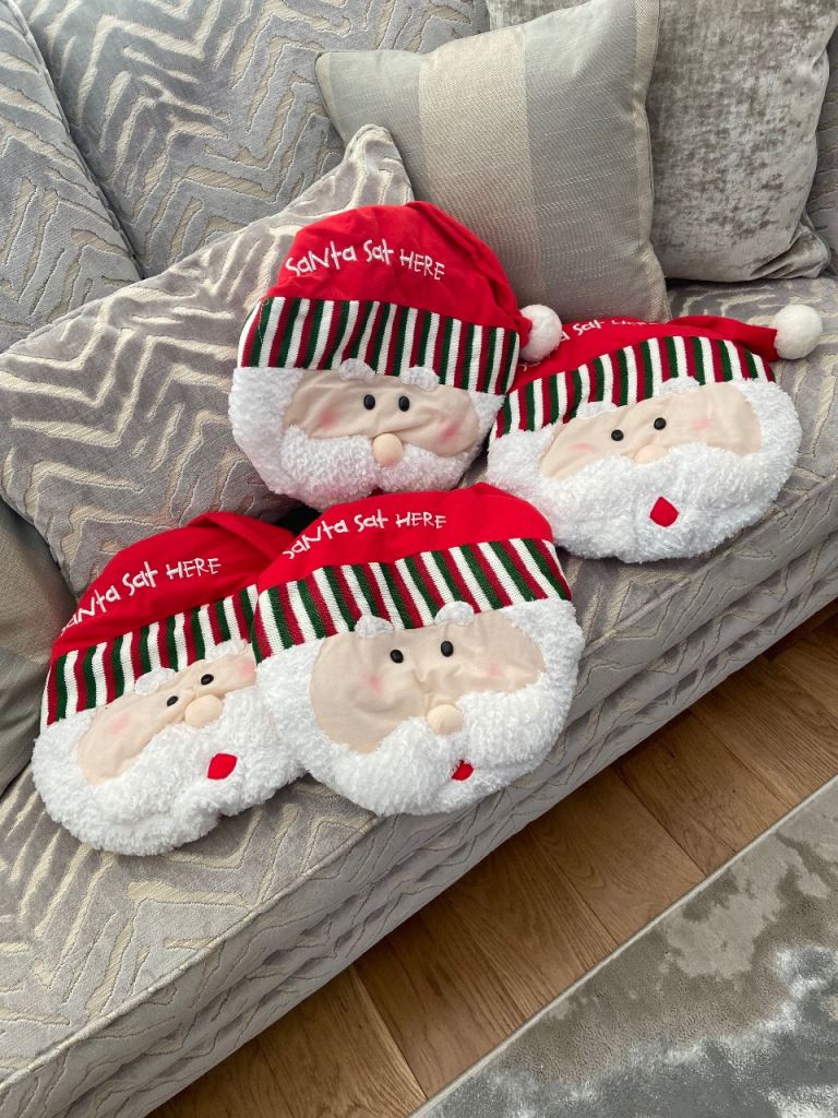 Santa / Christmas Bathroom Sets - (4 Sets Available - All UNUSED) 