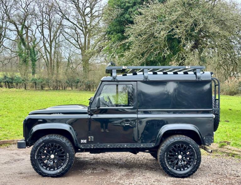 2007 Land Rover Defender 90 2.4 TDCi Puma Black Hard Top 6 Seats RECARO Twisted