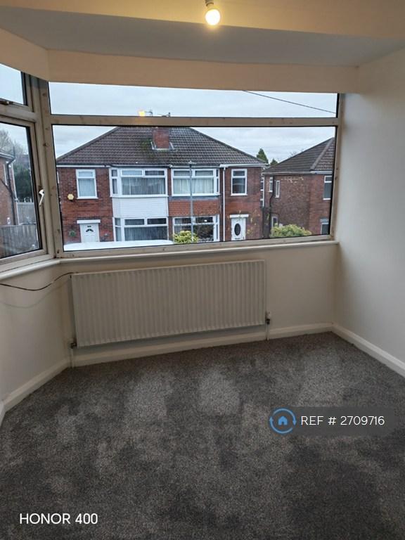 3 bedroom house in Maple Avenue, Whitefield, Manchester, M45 (3 bed) (#2709716)