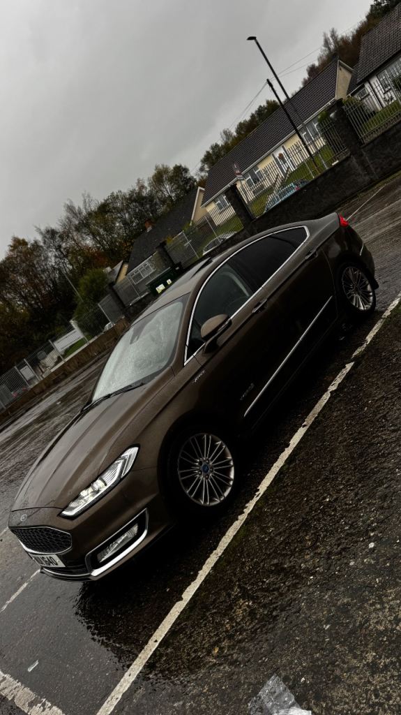 Ford, MONDEO VIGNALE, Saloon, 2016, Semi-Auto, 1997 (cc), 4 doors