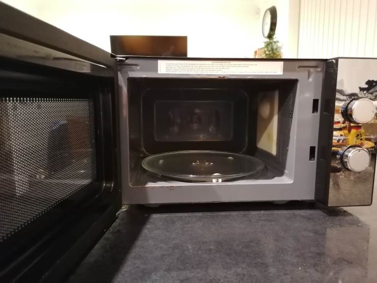 Russell Hobbs Microwave 