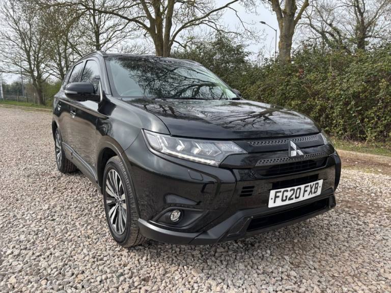 2020 Mitsubishi Outlander 2.0 MIVEC Exceed SUV 5dr Petrol CVT 4WD Euro 6 (s/s) (150 ps) ESTATE Pe...