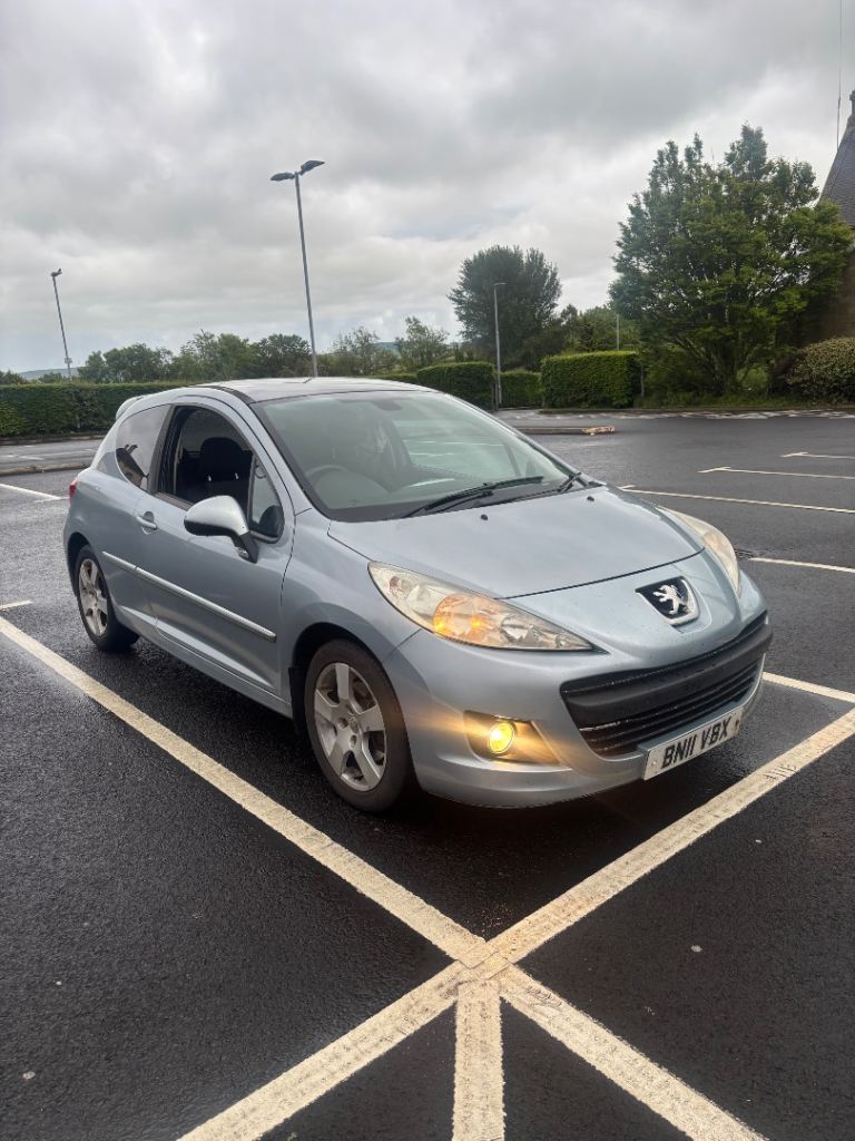 Peugeot, 207, Hatchback, 2011, Manual, 1560 (cc), 3 doors
