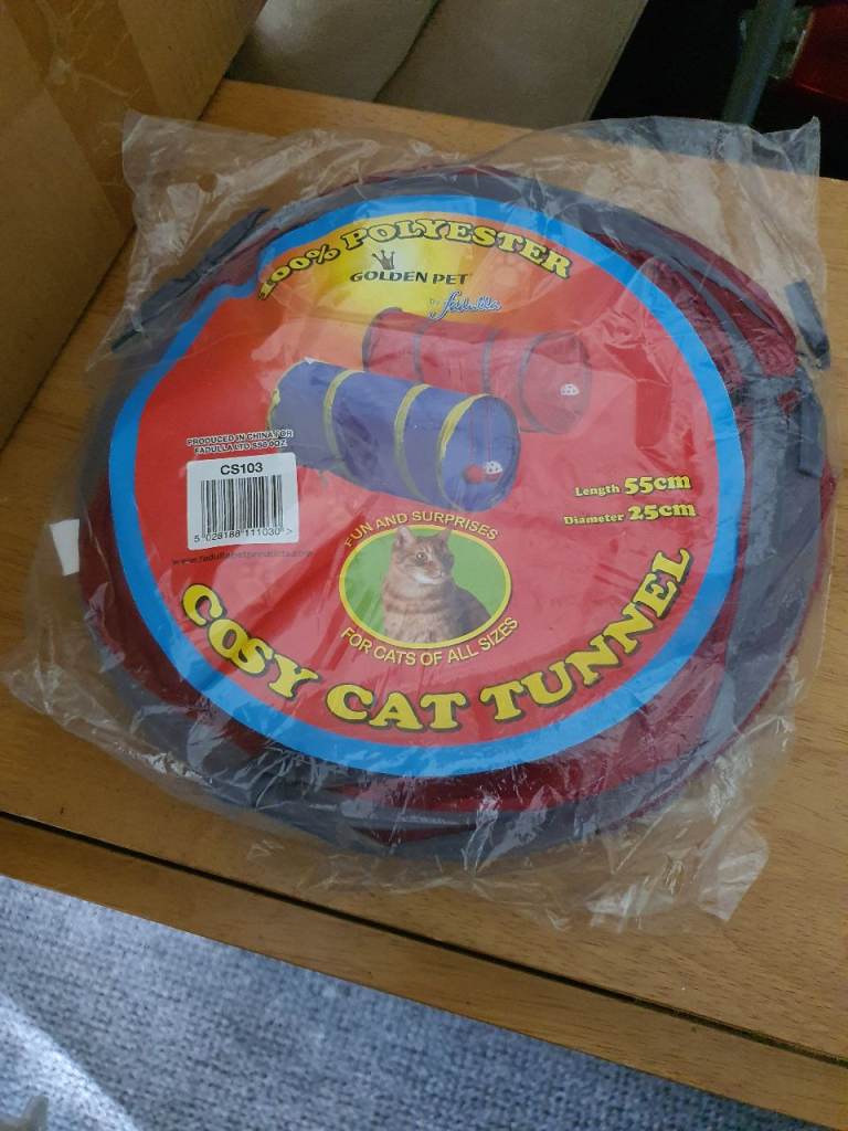 Cat tunnel