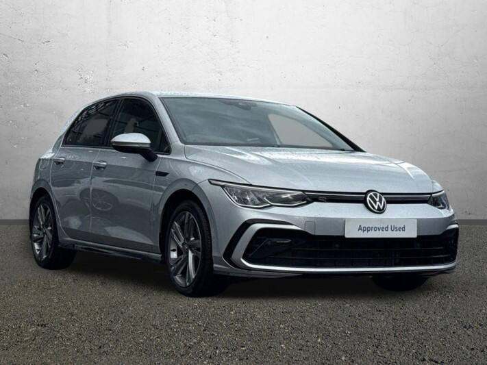 VOLKSWAGEN GOLF 1.5 TSI R-Line 5dr