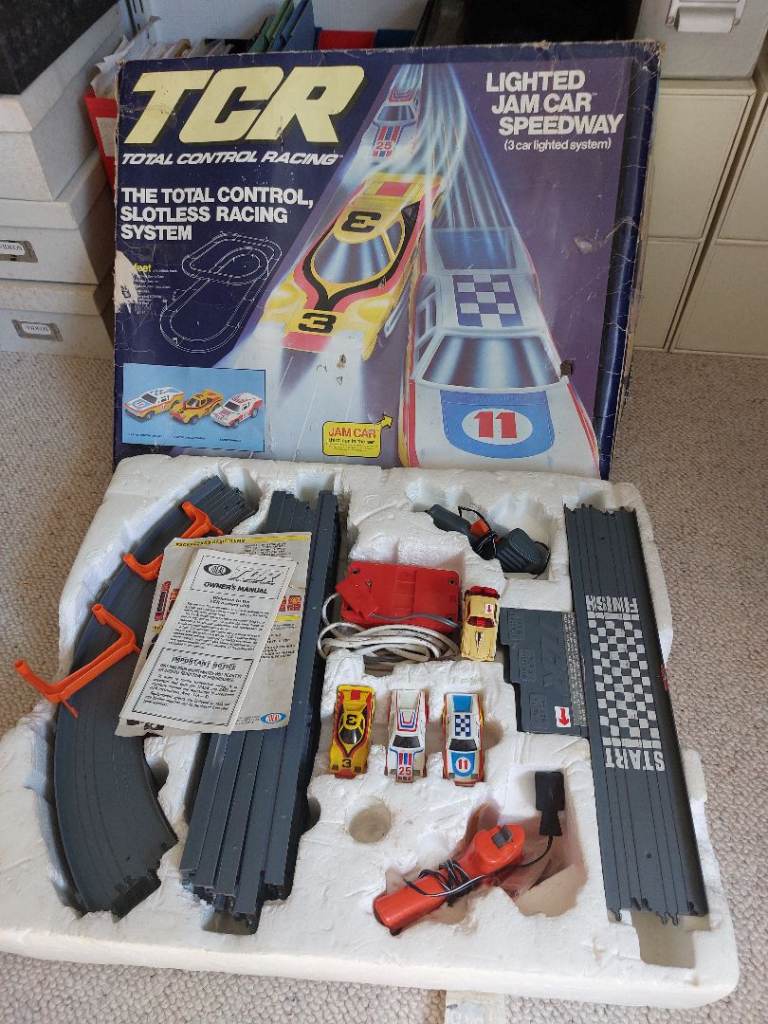 TCR Lighted Jam Car Speedway Slotless Racing System