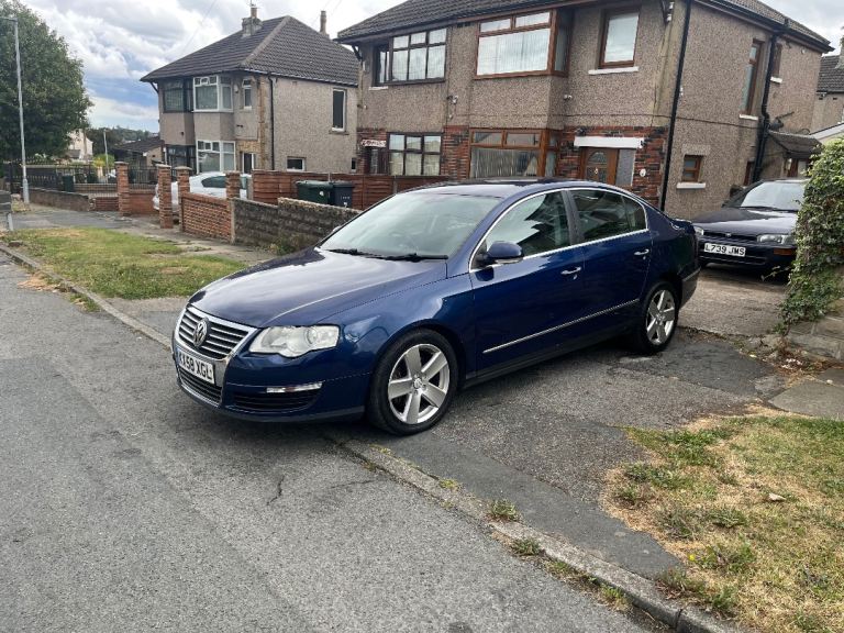 Volkswagen Passat 2.0 Tdi Automatic + Full History + Leathers