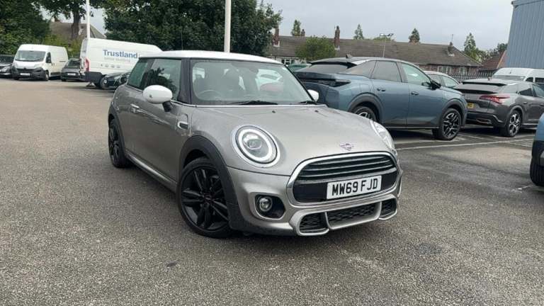 2019 MINI Hatch 1.5 Cooper Sport II 3dr HATCHBACK PETROL Manual