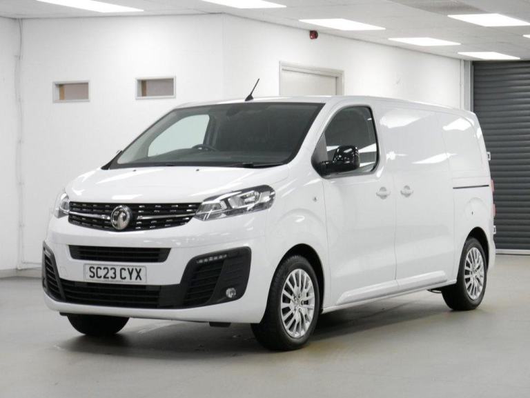 2023 VAUXHALL VIVARO 2700 1.5 D 120 BHP L1 SWB PRO EDITION 5DR ( NO VAT ! )
