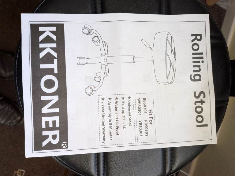 Rolling stool with backrest. As new. 