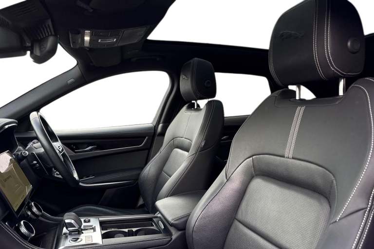 2023 Jaguar F-Pace 2.0 D200 MHEV R-Dynamic Black Auto AWD Euro 6 (s/s) 5dr SUV DIESEL Automatic