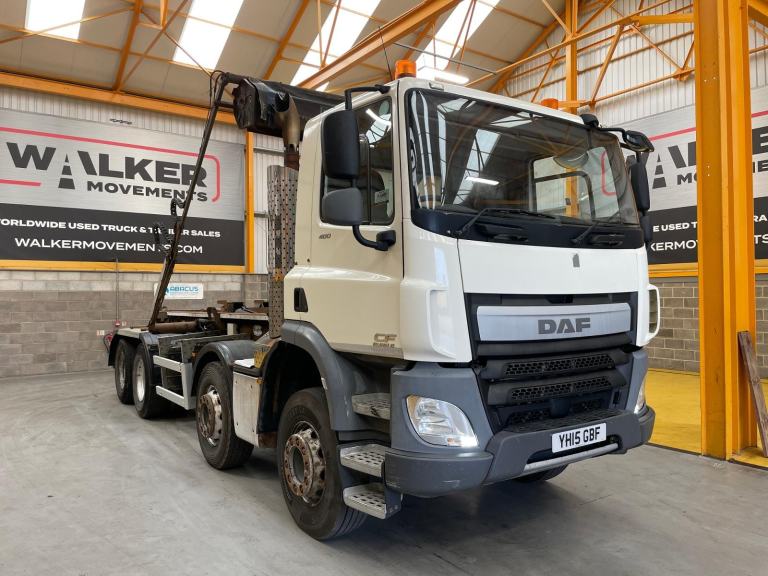 DAF CF 400 *EURO 6* 8X4 HOOKLOADER - 2015 - YH15 GBF