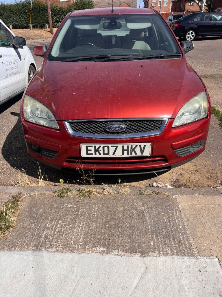 Ford, FOCUS, Saloon, 2007, Manual, 1753 (cc), 4 doors