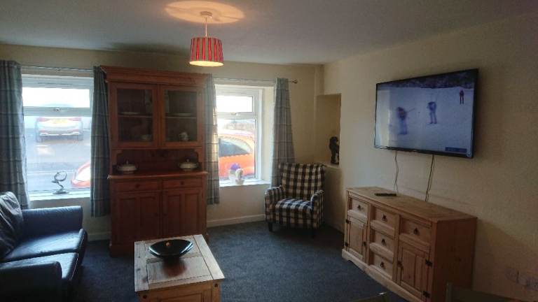 2 bedroom furnished flat to rent