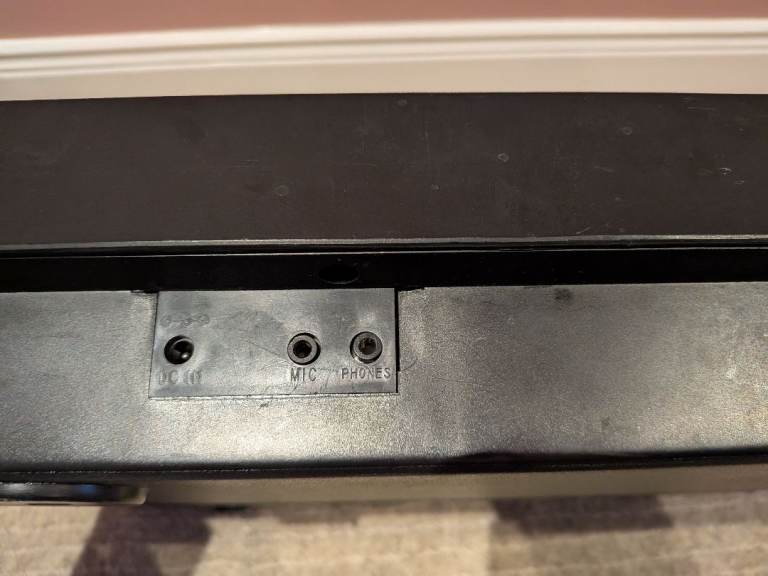 Rock jam electric keyboard - good condition - £40