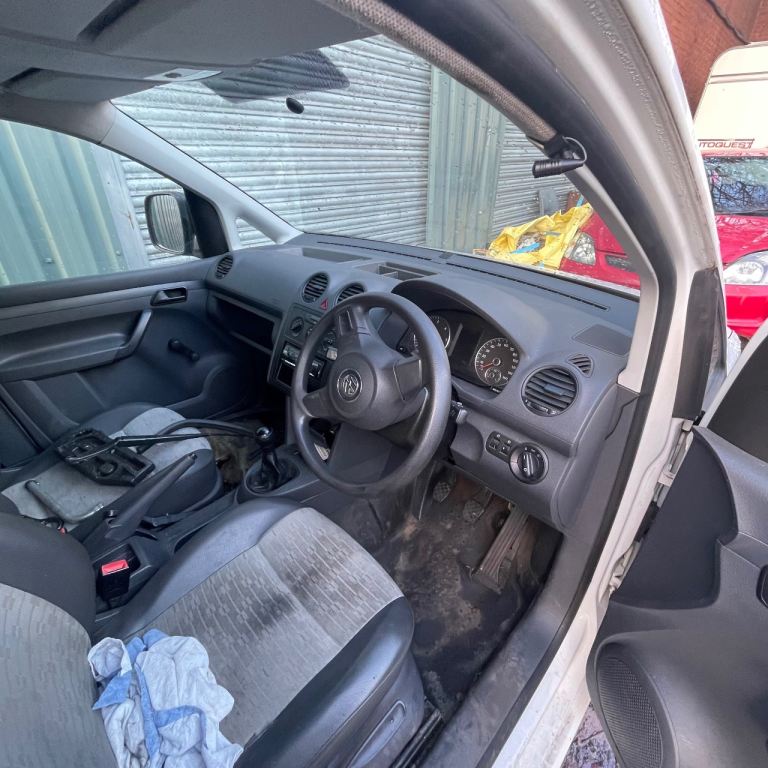 Volkswagen, CADDY MAXI, Panel Van, 2011, Manual, 1598 (cc)