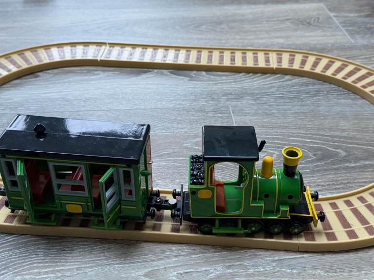 Wooden Toy Train Set with Engine and Carriage
