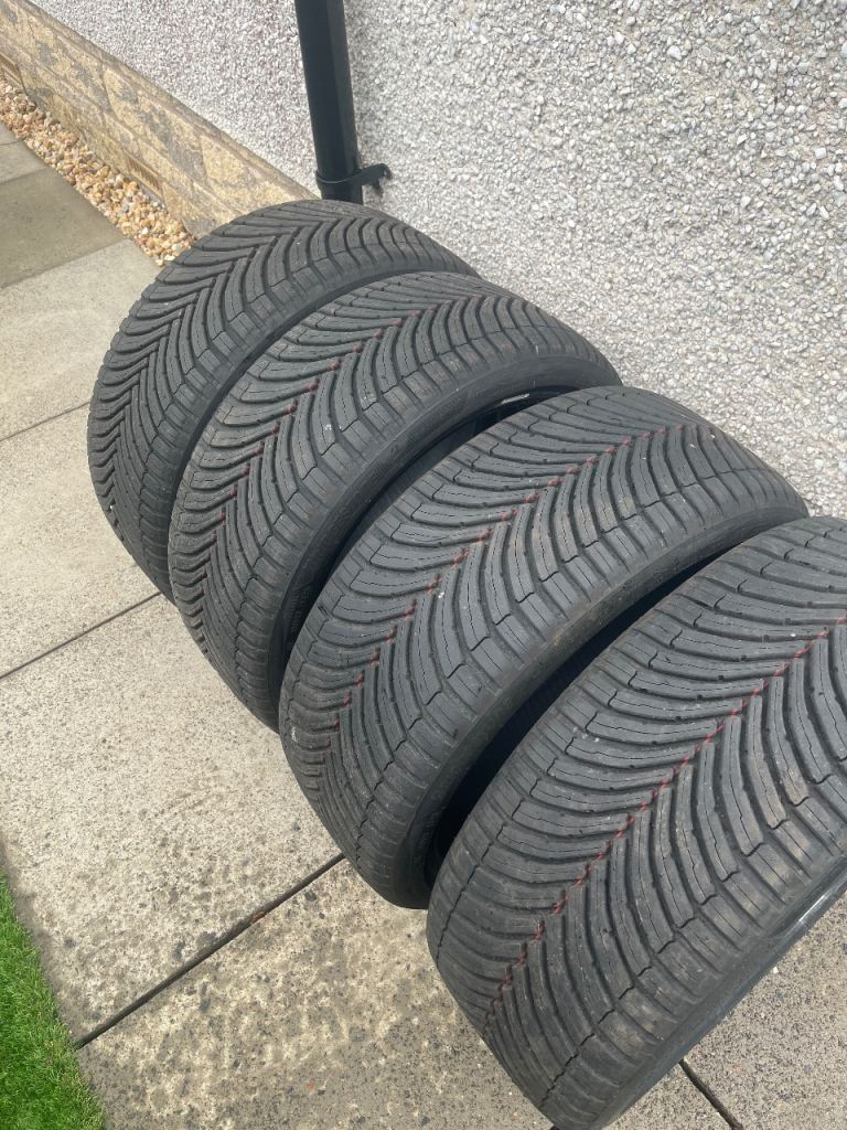 225 40 19 Bridgestone Turanza All Season 6 