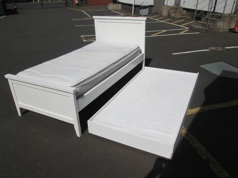 WHITE SINGLE BED WITH TRUNDLE BED UNDER (SEE DETAILS BELOW) at HAVEN TRUST CHARITY SHOP