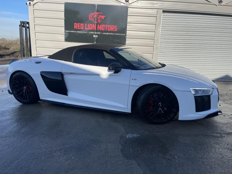 AUDI R8 5.2 FSI V10 2017