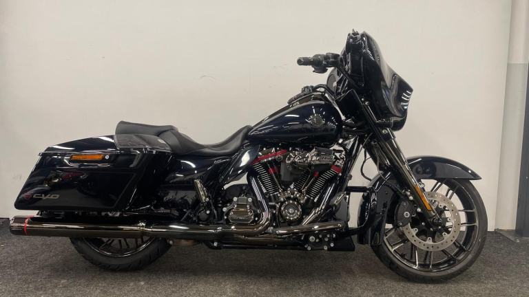 2023 HARLEY-DAVIDSON CVO STREET GLIDE ** CVO PACKAGE  - ROCKFORD FOSGATE **