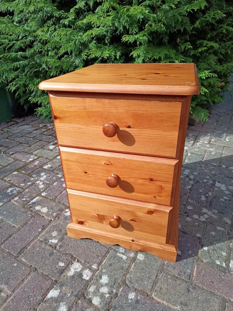Small Pine Bedside Table with 3 Drawers – Good Condition