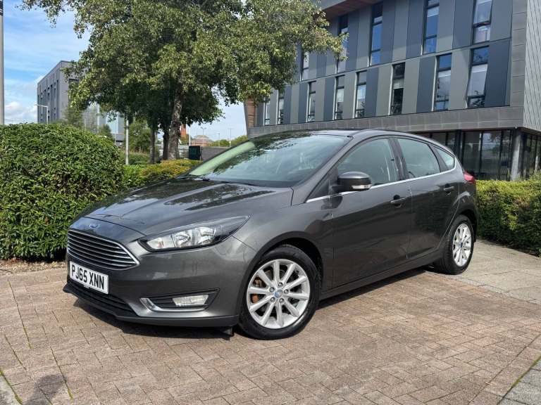 2015 Ford Focus 1.0 EcoBoost 125 Titanium 5dr HATCHBACK Petrol Manual
