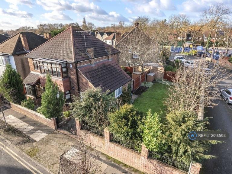4 bedroom house in Brooklyn Way, West Drayton, UB7 (4 bed) (#2918593)