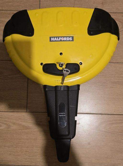 Steering Locks Reduced for quick Sale