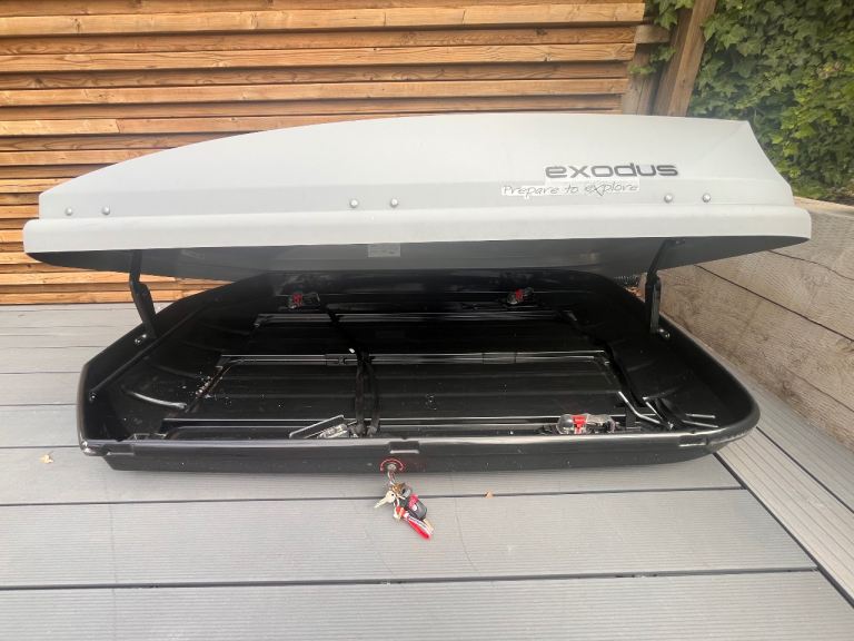 Roof box exodus 470L