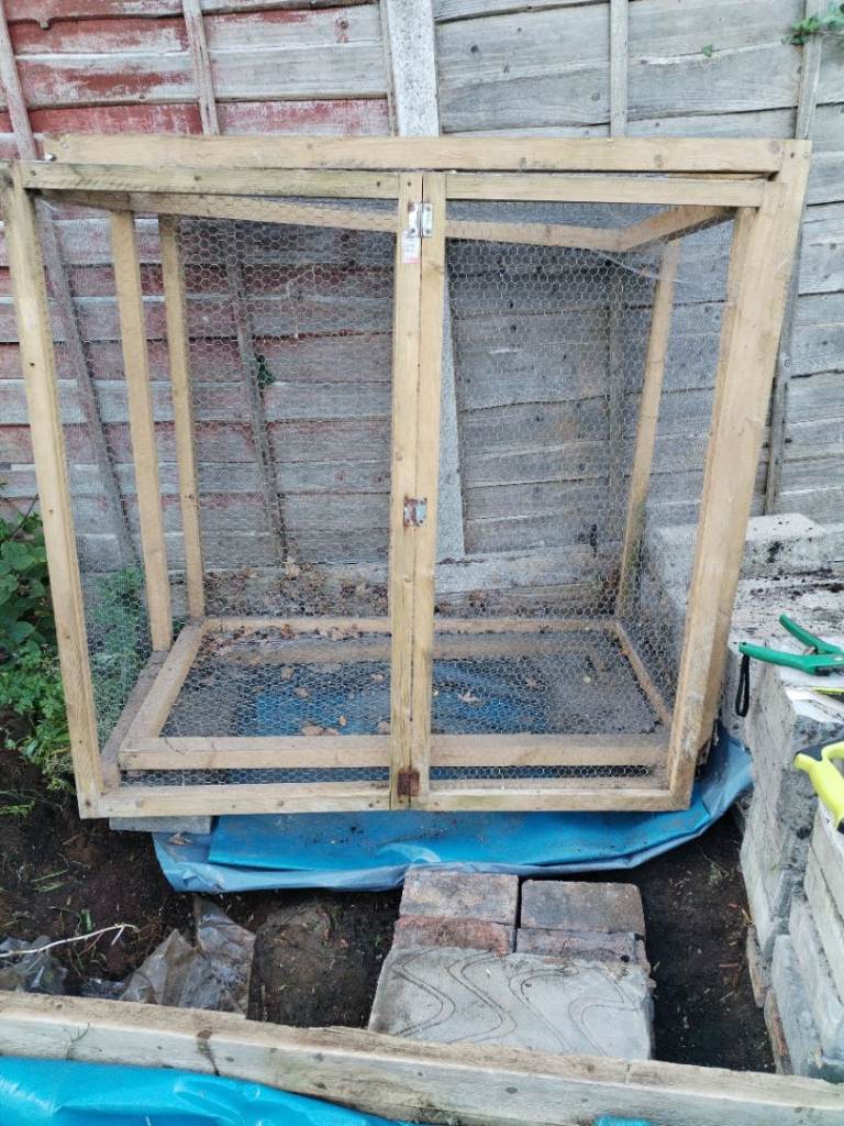 RABBIT RUN