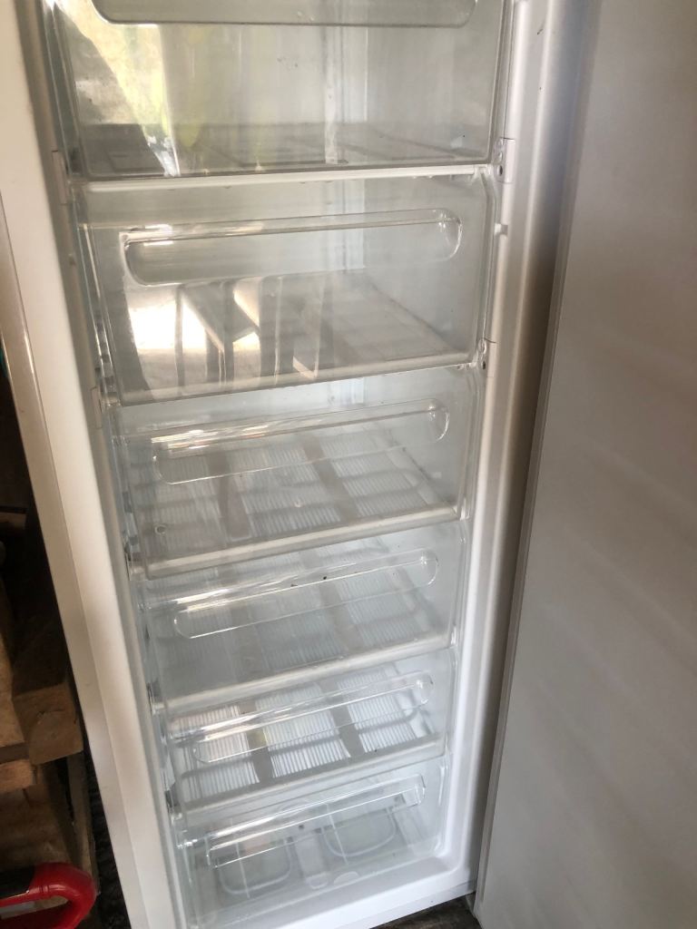 Upright Freezer 