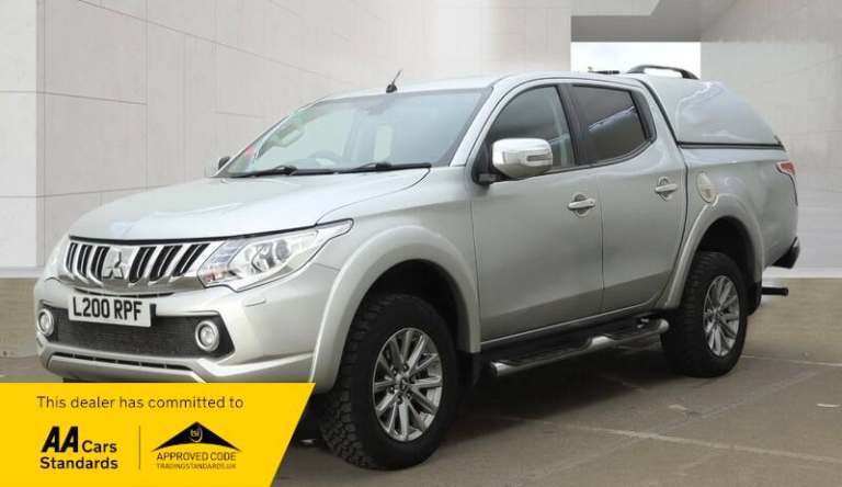 Mitsubishi L200 DI-D 4X4 BARBARIAN DCB