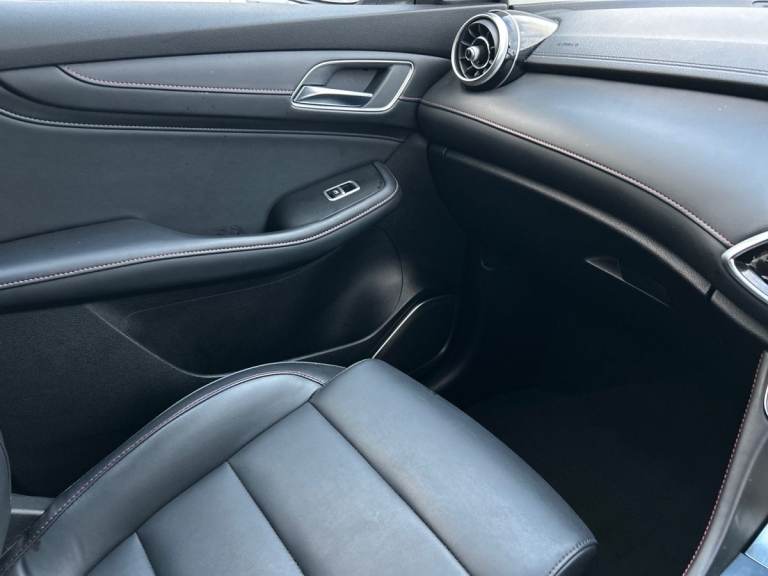 2022 MG MG HS 1.5 T-GDI PHEV Excite 5dr Auto ESTATE PETROL/ELECTRIC Automatic