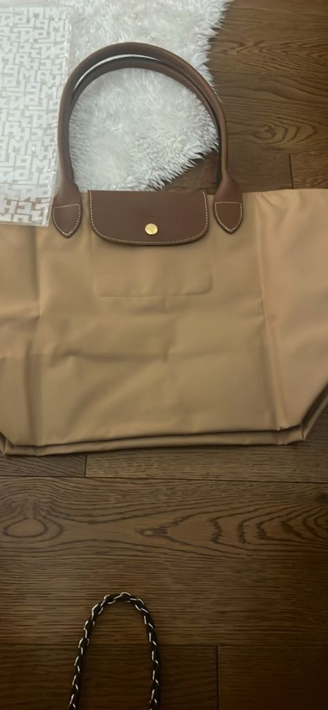 New genuine beige Longchamp large bag 