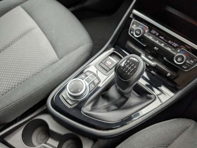 2019 BMW 2 Series Gran Tourer 1.5 218i SE MPV 5dr Petrol Manual Euro 6 (s/s) (140 ps) - CRUISE CO...