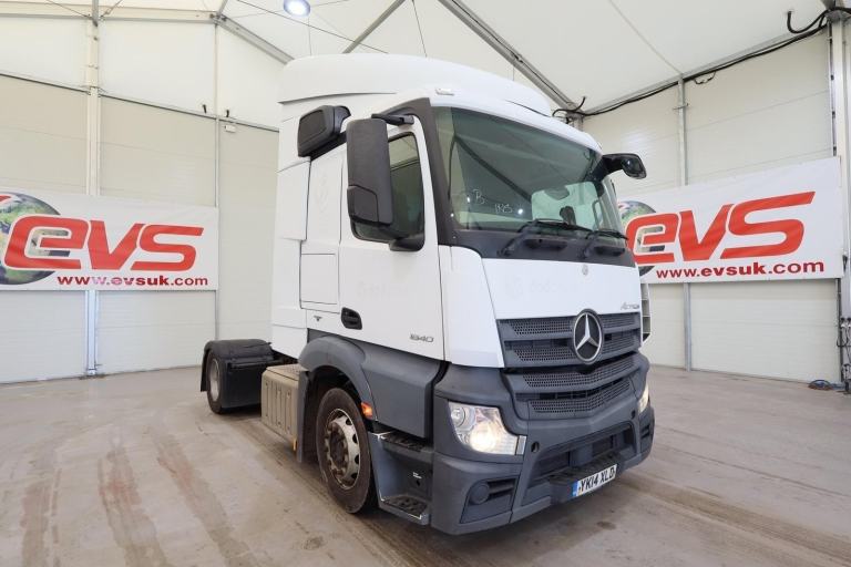 2014 (14 PLATE) Mercedes Benz Actros 1840 4x2 Euro 6 Tractor Units