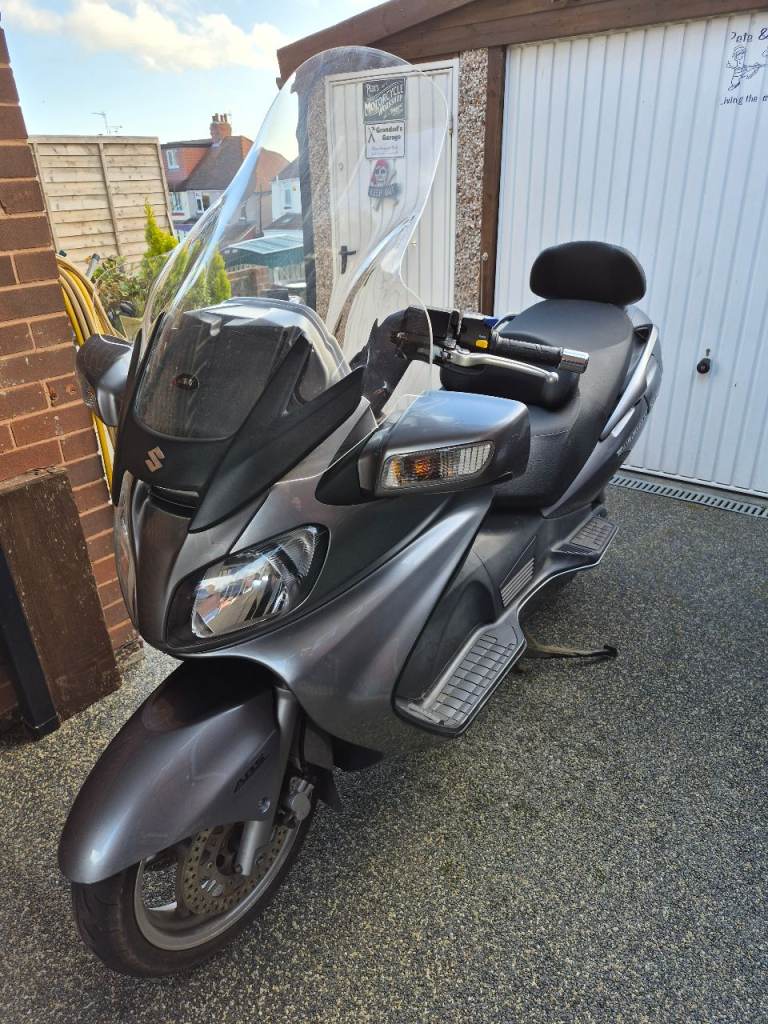 Suzuki burgman an650 2007 tall screen only