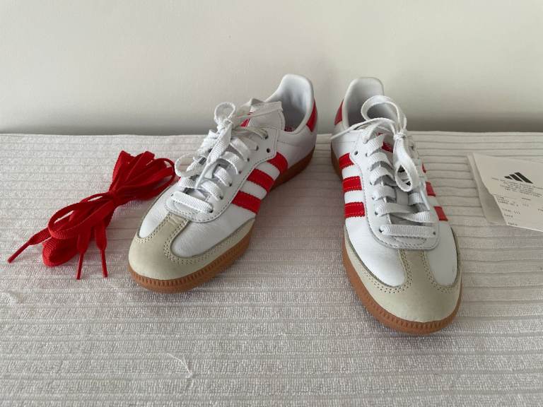 Adidas Samba - Ladies size 3.5UK - white/red - Mint