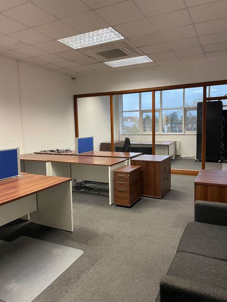 Office and Conference rooms to rent in Wembley