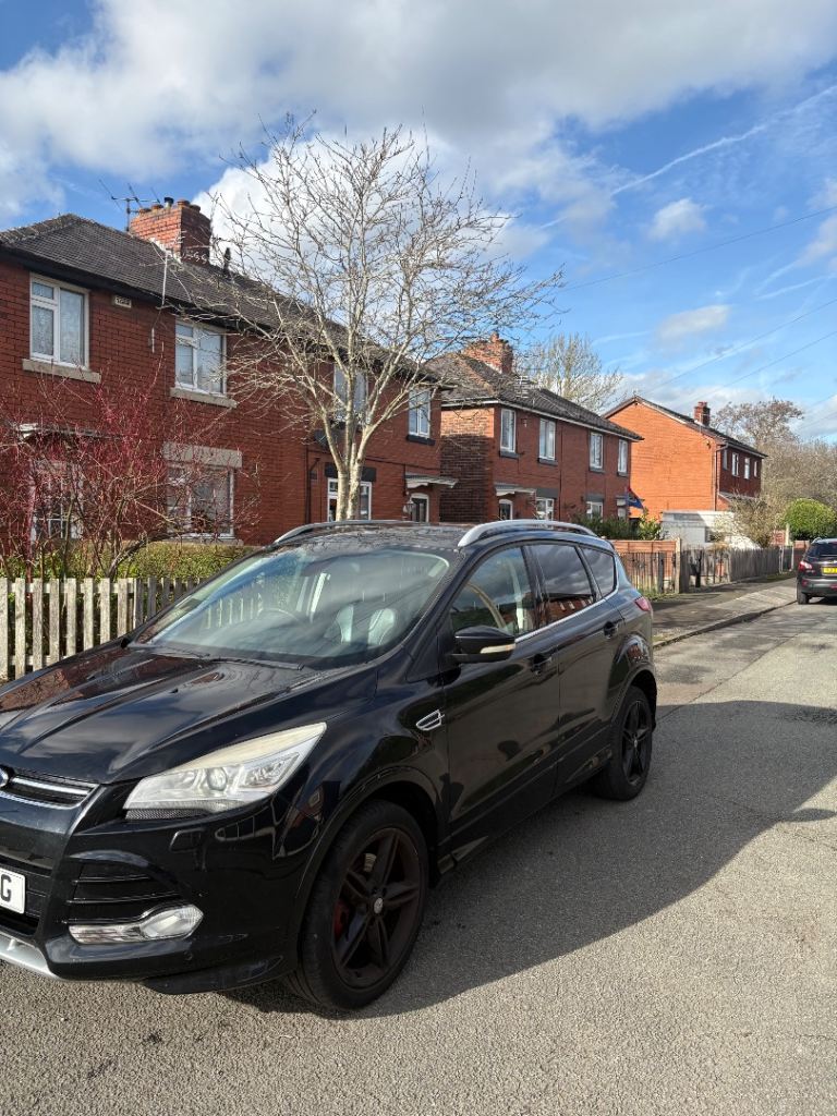 Ford, KUGA, Hatchback, 2014, Semi-Auto, 1997 (cc), 5 doors