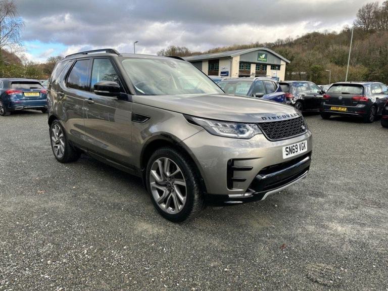 2020 Land Rover Discovery 3.0 SD V6 Landmark Edition SUV 5dr Diesel Auto 4WD Eur