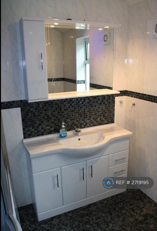 1 bedroom in Trent Boulevard, Nottingham, NG2 (#2719195)