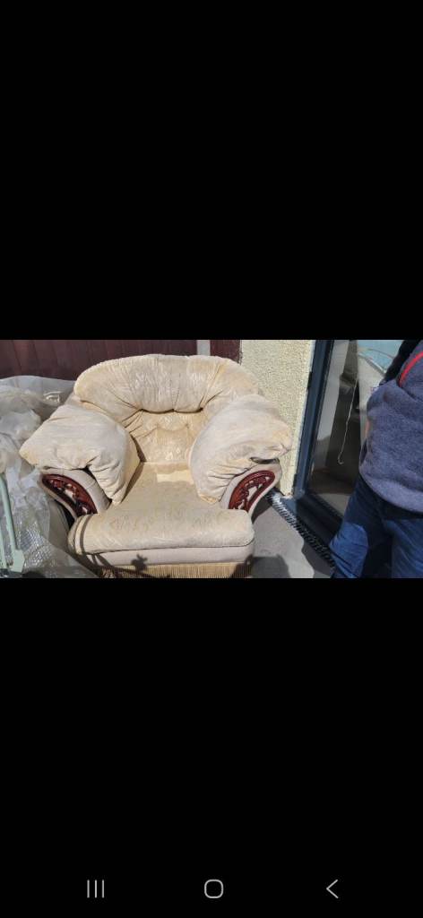 Two single sofa - free to collect 