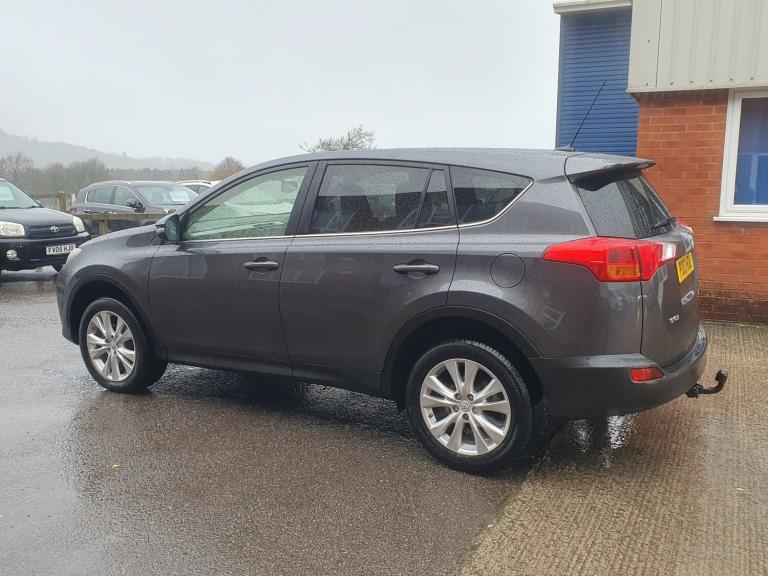 2013 Toyota RAV4 2.2 D-4D Icon SUV 5dr Diesel Manual 4WD Euro 5 (150 ps)