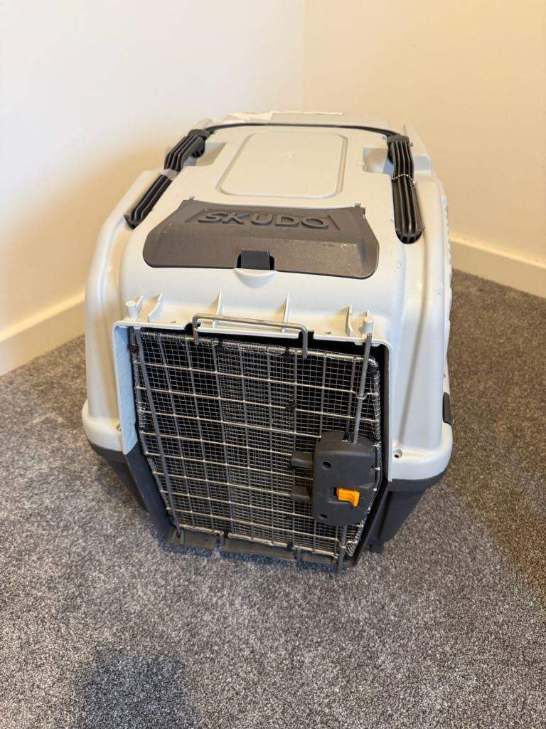 3 Skudo Cat & Dog Crates / Travel Carriers