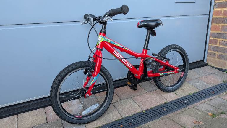 Saracen Bolt kid's bike 3-6 years