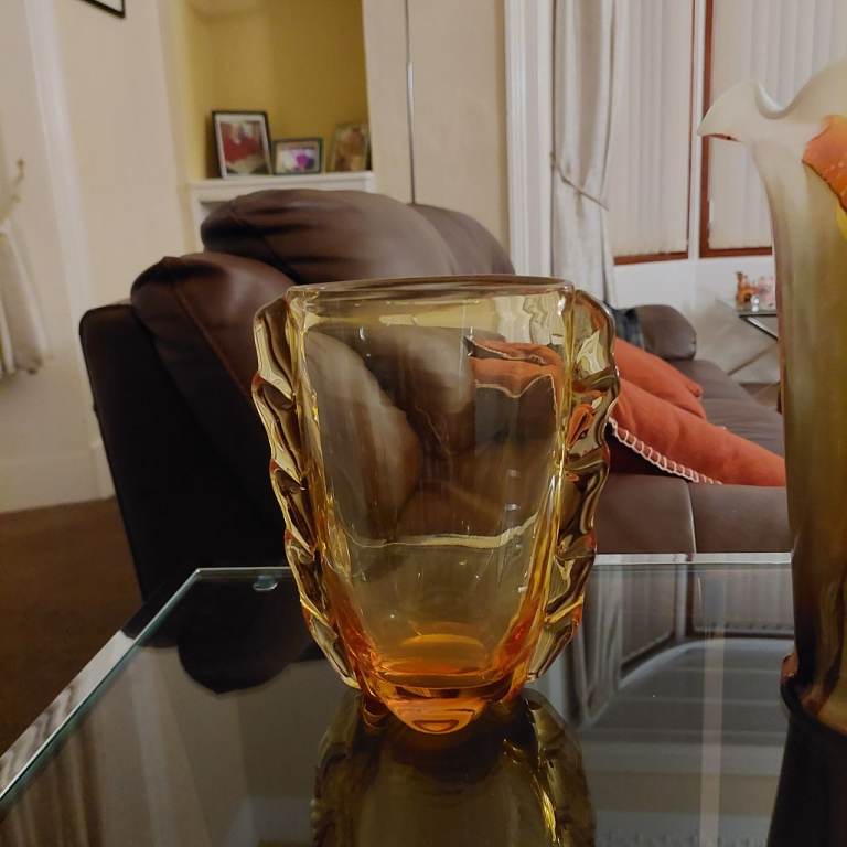 Vases - excellent condition