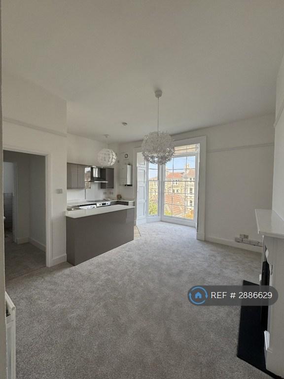 1 bedroom flat in Sydenham Hill, Bristol, BS6 (1 bed) (#2886629)