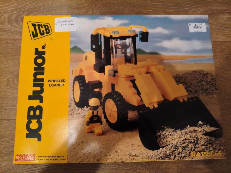 JCB Junior Wheeled Loader Construction Toy
